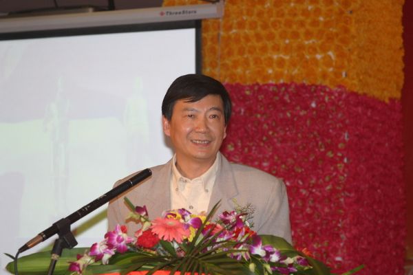 独揽国家顶级大奖   捐赠回报社会关爱 - 企业要闻 - 888集团电子游戏