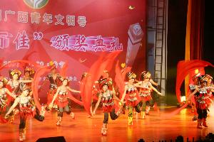 铜汤九标项目部获首届“广西百佳青年文明号”整体、个人称呼 - 企业要闻 - 888集团电子游戏