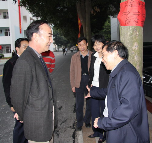 自治区交通厅厅长黄华宽到广西医科大学校园蹊径刷新工程检查事情 - 企业要闻 - 888集团电子游戏