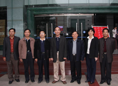 自治区交通厅厅长黄华宽到广西医科大学校园蹊径刷新工程检查事情 - 企业要闻 - 888集团电子游戏