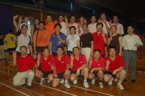 赛出效果，，，，，赛出气概--总公司男子气排球队包办集团公司五周年志庆角逐亚军、季军 - 企业要闻 - 888集团电子游戏