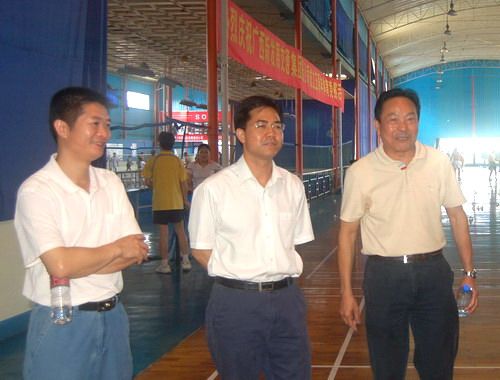 总公司女子气排球队勇夺集团公司五周年志庆角逐冠军 - 企业要闻 - 888集团电子游戏