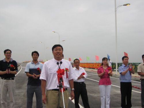 来宾市红水河二桥举行通车剪彩仪式 - 企业要闻 - 888集团电子游戏