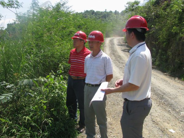 广西新生长交通集团董事长王劼耘莅临隆百6标检查指导事情 - 企业要闻 - 888集团电子游戏