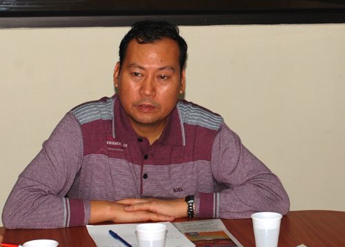 气可鼓 不可泄--罗业凤总司理向导事情小组决战厄国系列报道之一 - 企业要闻 - 888集团电子游戏