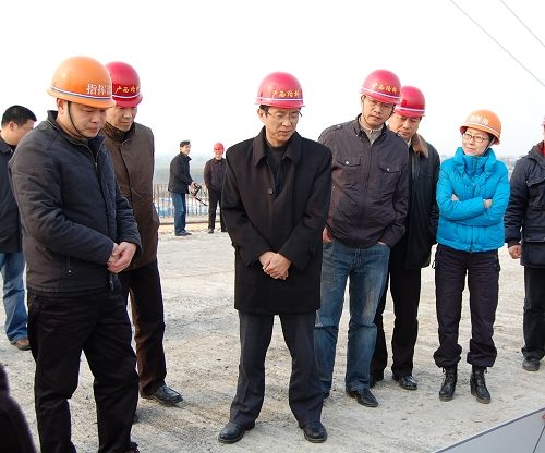 绍兴市委书记张金如视察曹娥江袍江大桥 - 企业要闻 - 888集团电子游戏