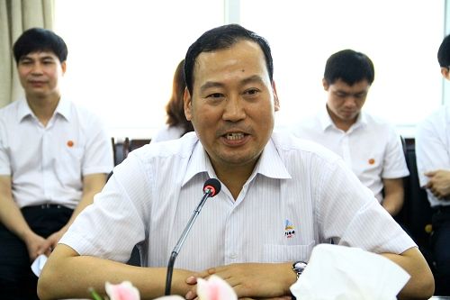 贵州高速公路开发总公司党委书记耿黔生一行到公司总部旅行会见 - 企业要闻 - 888集团电子游戏