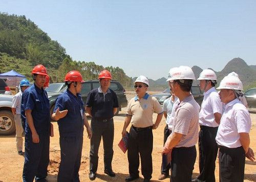 交通投资集团总司理刘可深入靖那1标施工现场视察指导事情 - 企业要闻 - 888集团电子游戏