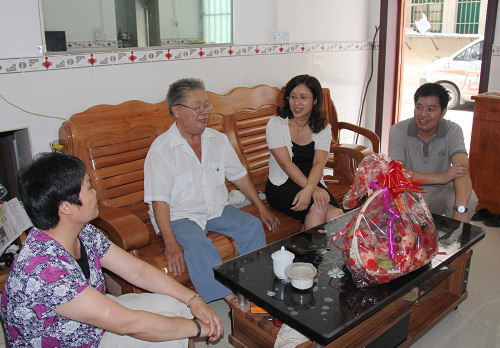 二分公司扎实开展建党90周年“七一”主题实践活动 - 企业要闻 - 888集团电子游戏