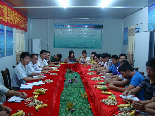 百靖10标举行接待新员工暨导师带徒签约仪式 - 企业要闻 - 888集团电子游戏