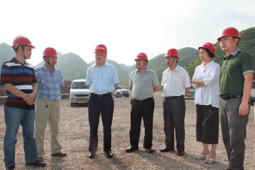 贵州交通运输厅纪委书记翟晓辉到思剑十七标调研指导 - 企业要闻 - 888集团电子游戏
