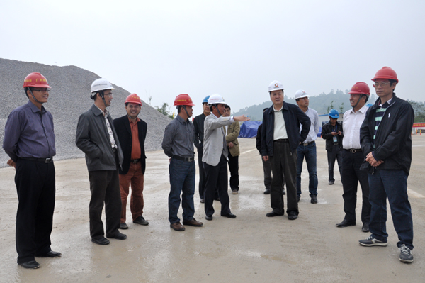 交通运输部督查组到南宁外环A标举行质量清静大检查 - 企业要闻 - 888集团电子游戏