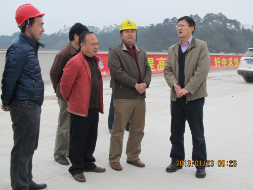 自治区交通运输厅副厅长黄汝生到防东1标调研慰问 - 企业要闻 - 888集团电子游戏